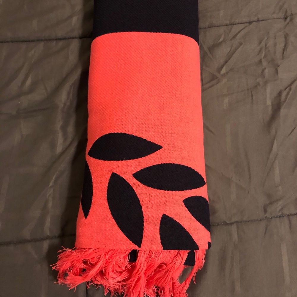 Pink Victoria’s Secret Blanket - Picture 3 of 4